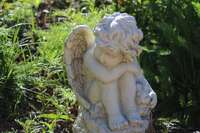 10 травня: Хто сьогодні святкує День ангела (ФОТО)