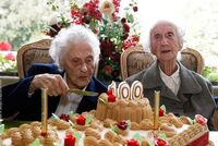 Як продовжити життя на 10 років: П'ять порад від довгожителів