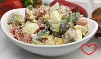 «Берлінський» – смачний і ситний салат на свято та щодень. З легкістю замінить «Олів'є»