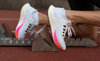 Кросівки Nike: поєднання стилю та функціональності в одній парі кросівок